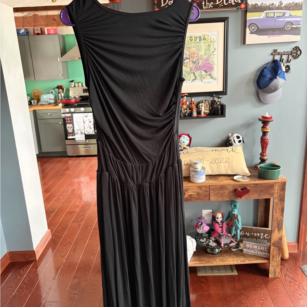 Halara Elegant Black Sleeveless Maxi Dress